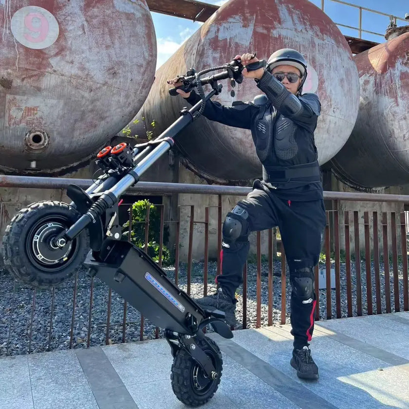 Titan S3 5600w: Full Size Off Road Scooter